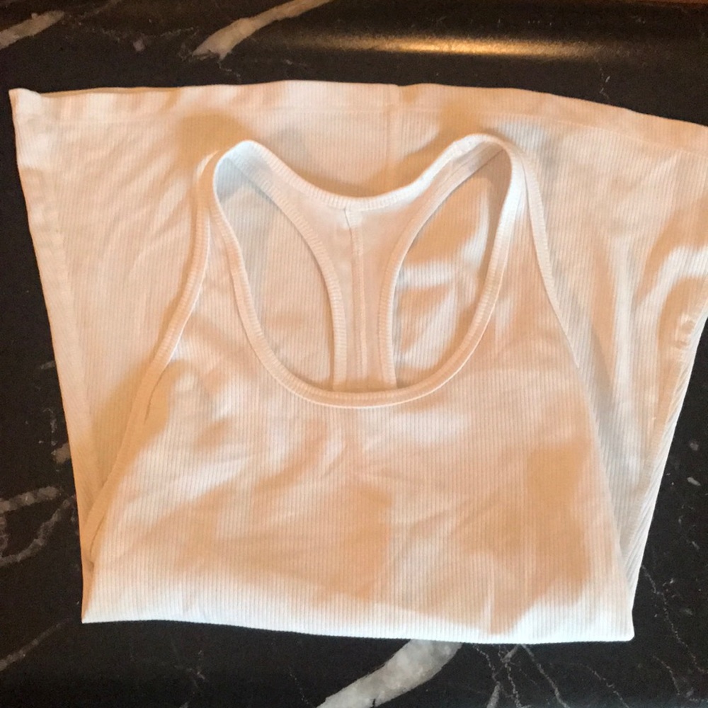 Nike tank